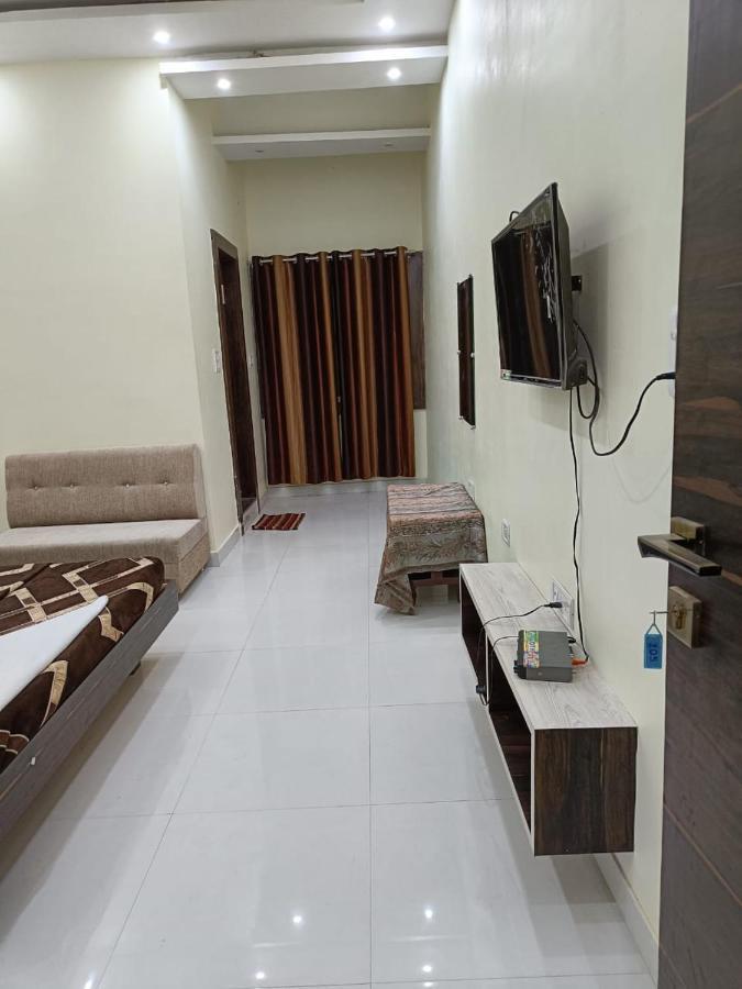 Hotel Parag Palace Jabalpur Εξωτερικό φωτογραφία